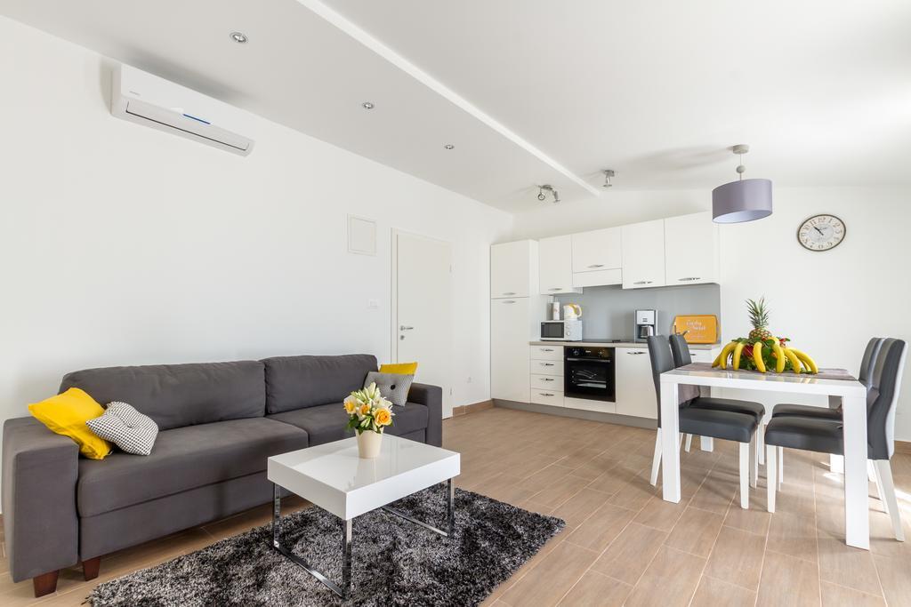 Panorama Holidays Kaštel Stari Екстериор снимка